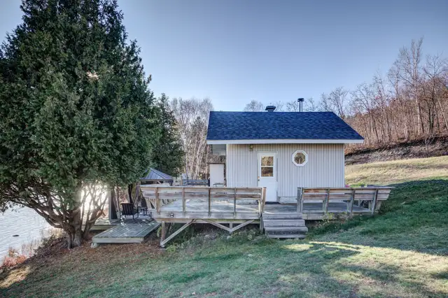 Private Long Lake Waterfront Estate on 2.5 Acres - Photo 9