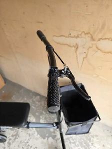 Knee Scooter with basket - Photo 4