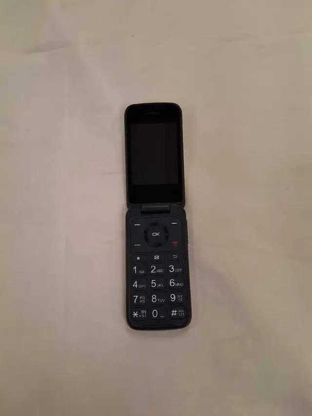 TCL Flip Phone Unlocked