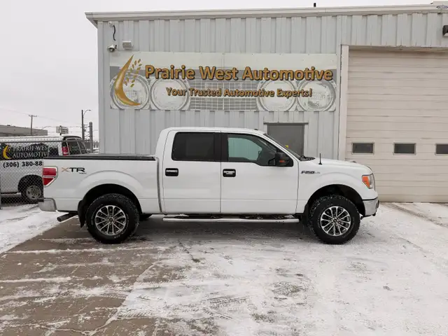 2013 Ford F-150 XLT  Crew Cab 5.0L V8 - Photo 4