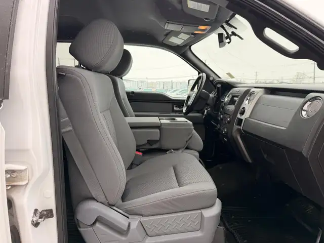 2013 Ford F-150 XLT  Crew Cab 5.0L V8 - Photo 21