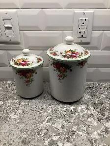 ROYAL ALBERT, OLD COUNTRY ROSES CANISTERS x2