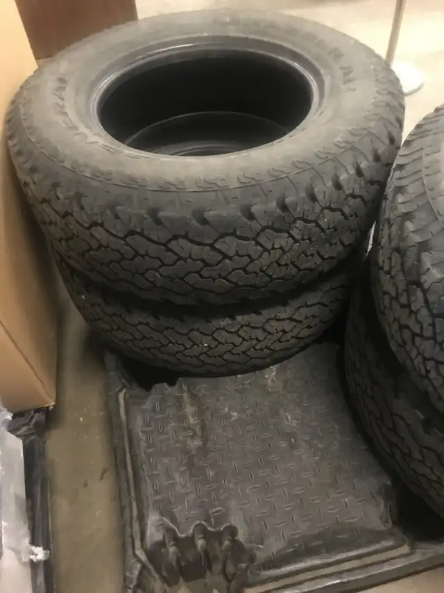 EDMONTON:  Weekly Timed Online Consignment Auction - Mar 25-6 pm - Photo 4