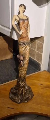 ARTMAX 26' ELEGANT LADY FIGURINE – LARGE DECOR STATUE – $35