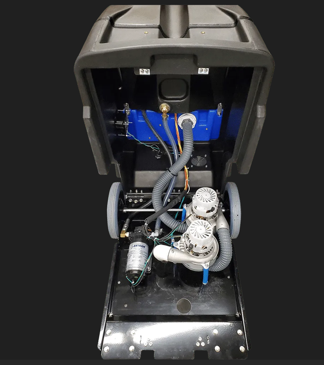 Esteam Defender 200 Commercial Carpet Extractor - Photo 3