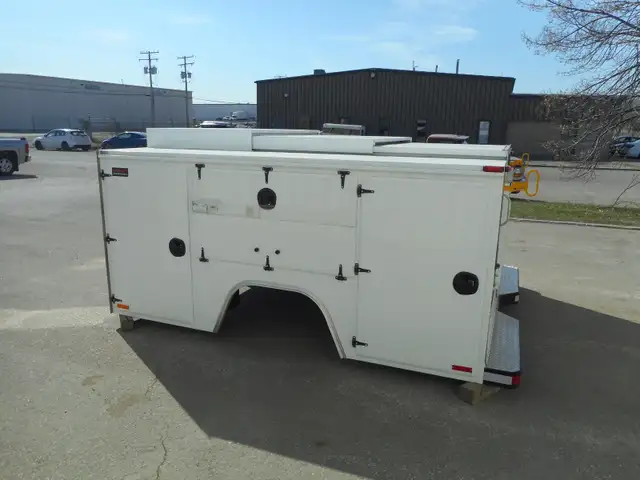 New 9' Aluminum Painted Service Body - Photo 7
