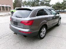 2011 Audi Q7 3.0L Premium QUATTRO | 7-SEATER | SUNROOF - Photo 4