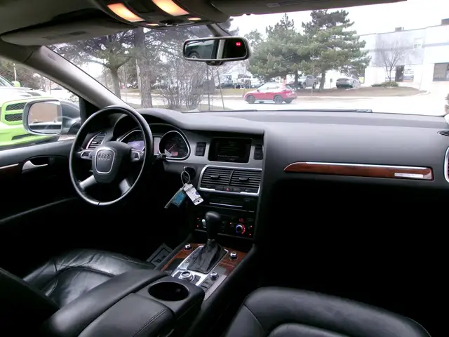 2011 Audi Q7 3.0L Premium QUATTRO | 7-SEATER | SUNROOF - Photo 16