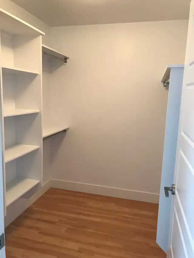 Two Bedroom   Den - Two Bathroom - Available May 1st - Photo 7