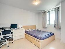 Beautiful Condo Apartment near Angrignon Metro for May - Photo 2