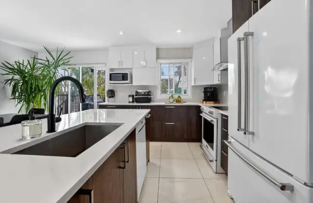 NOUVEAU SUR LE MARCHÉ 1 (514) 231-3944https://www.centris