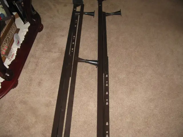 Heavy Duty Bed Frame with center support