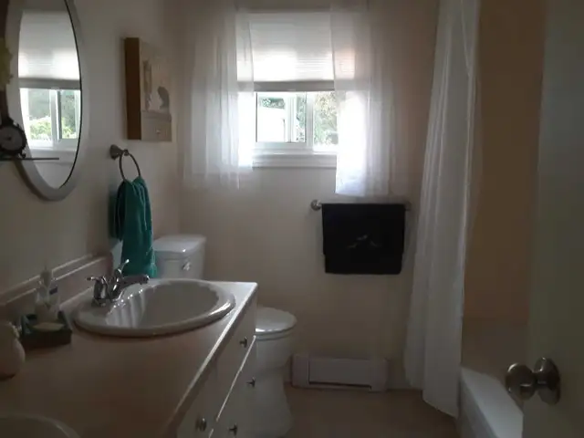 Kincardine Lakeside Cottage - Photo 2