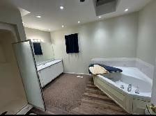 room for rent. master bedroom. private bath - Photo 4