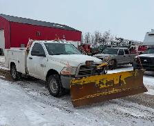 2011 Dodge 3500 w blade - Photo 2