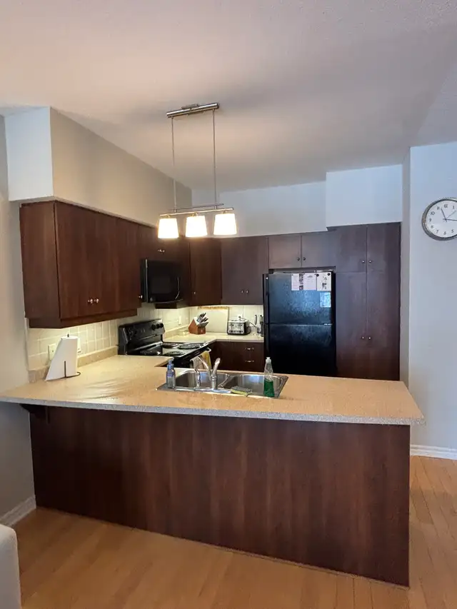 Kanata 2 bedroom, 2 bath Condo For Rent - Photo 2