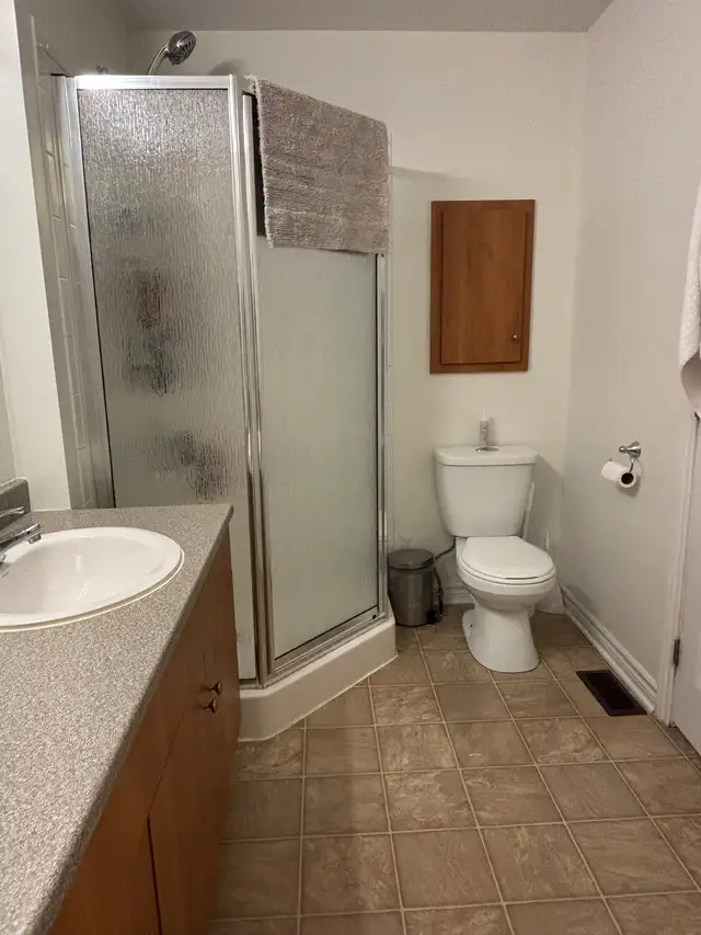 Kanata 2 bedroom, 2 bath Condo For Rent - Photo 6
