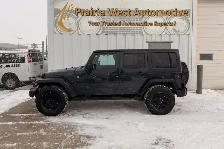 2017 Jeep Wrangler Unlimited 4WD - No Reported Accidents - Photo 8