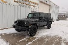 2017 Jeep Wrangler Unlimited 4WD - No Reported Accidents - Photo 9