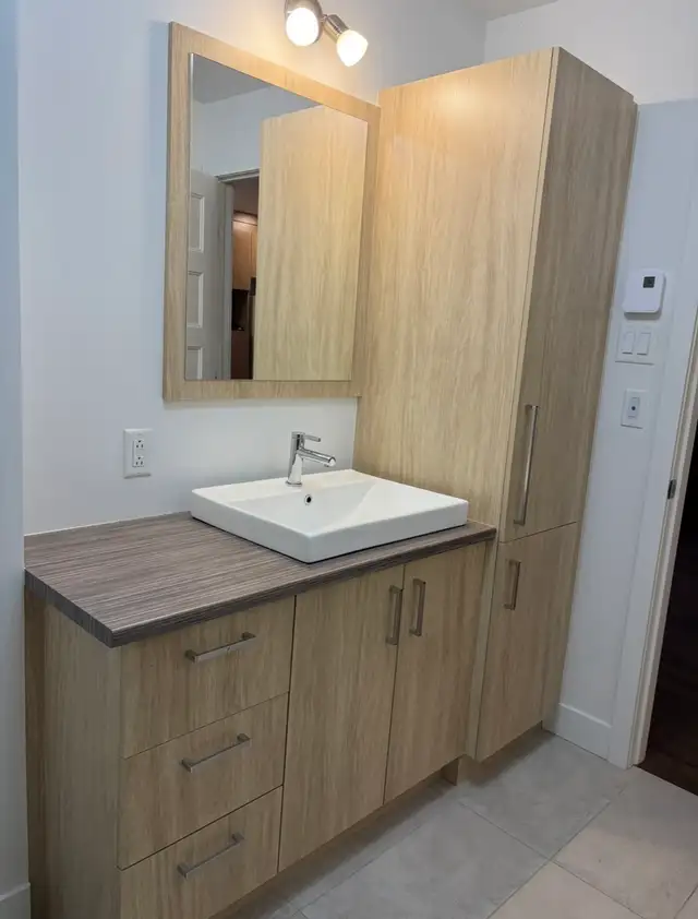 Beau et grand 3 1/2 avec Garage - Photo 9