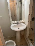 A Cozy Furnished room All-inclusive Leslie & Finch area 1 bus to - Photo 6