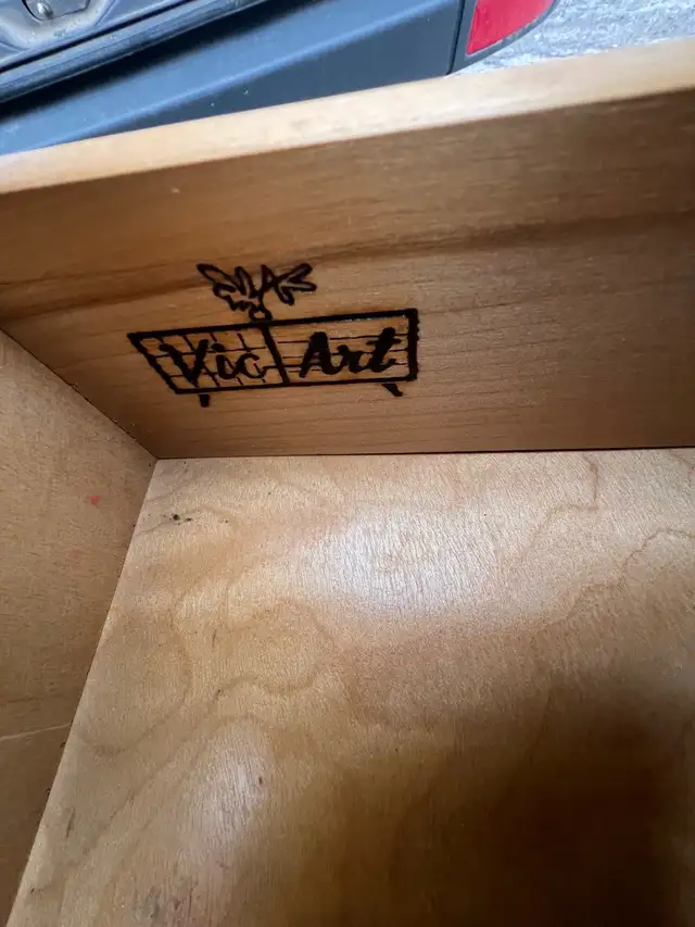 Free delivery used antique Wooden Dresser with 6 Drawers - Photo 4