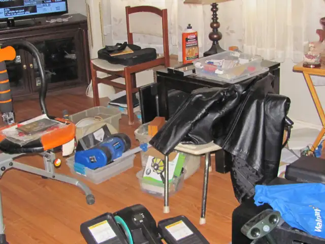 GARAGE SALE- in house. Moving , must sellalmost everything - Photo 8
