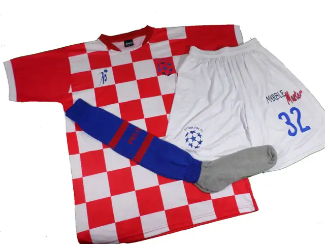 CUSTOM SOCCER JERSEYS FOR YOUR TEAMS! - Photo 9