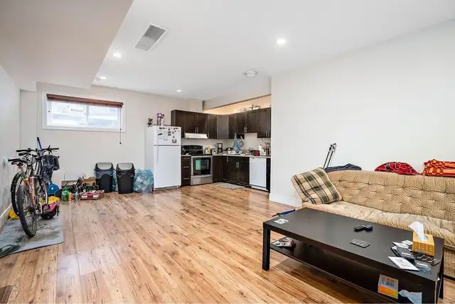 Basement room for Rent - Photo 2