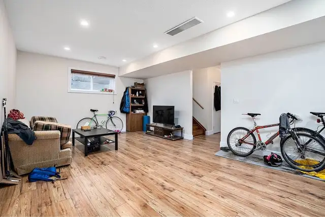 Basement room for Rent - Photo 5