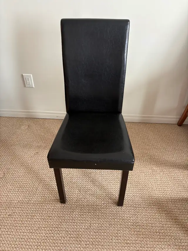 CHEAP move out sale  Desk, chairs, end table, coffee table - Photo 10