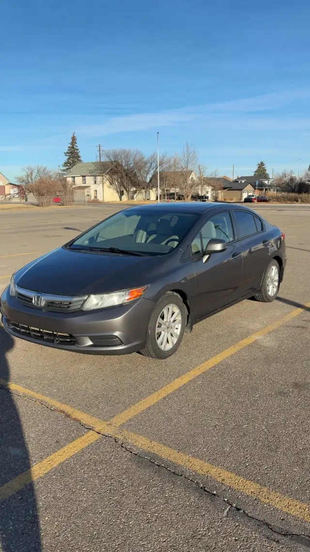 2012 Honda Civic EX-L - Photo 2