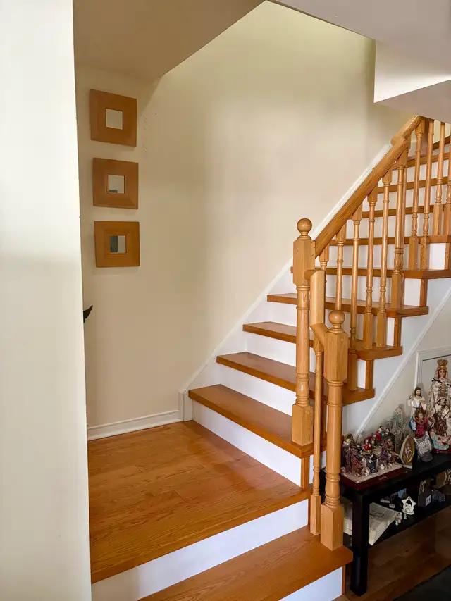 Two bdr stacked townhouse apartment for lease stating m - Photo 3