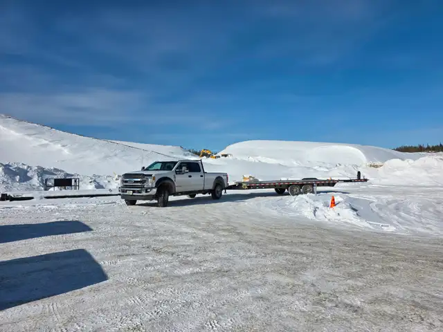2020 F350 Superduty XLT - Photo 2