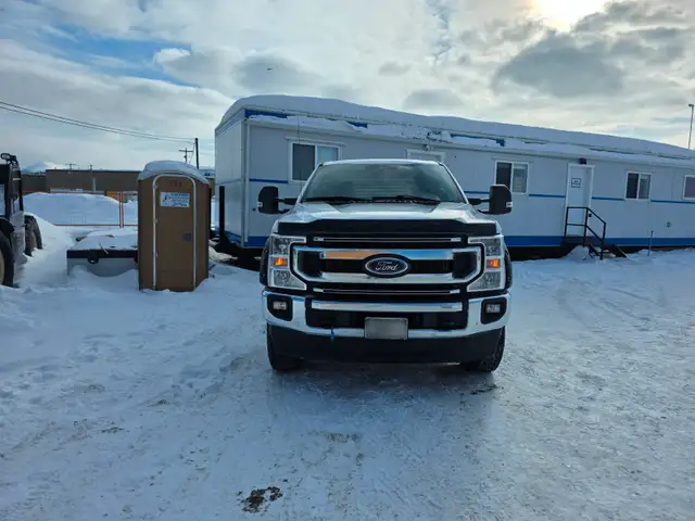 2020 F350 Superduty XLT - Photo 3