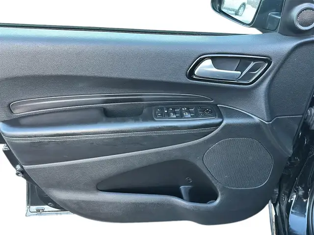 2021 Dodge Durango SXT SXT | Moonroof | Blacktop Pkg - Photo 15