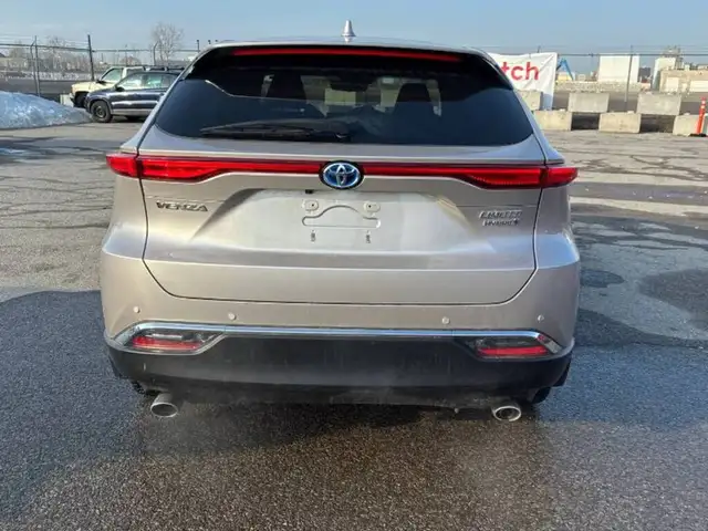 2021 Toyota Venza Toyota Warranty l Limited l Hybrid l AWD l 1 O - Photo 6