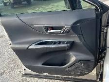 2021 Toyota Venza Toyota Warranty l Limited l Hybrid l AWD l 1 O - Photo 18