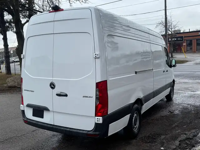 2025 Mercedes-Benz Sprinter 2500 Extended - Photo 7