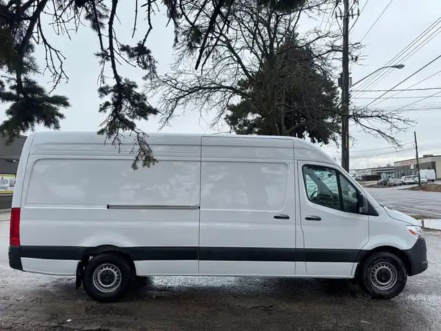 2025 Mercedes-Benz Sprinter 2500 Extended - Photo 11