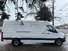 2025 Mercedes-Benz Sprinter 2500 Extended - Photo 11