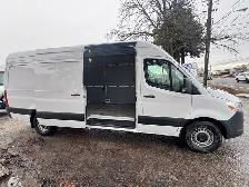 2025 Mercedes-Benz Sprinter 2500 Extended - Photo 23