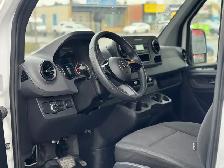 2025 Mercedes-Benz Sprinter 2500 Extended - Photo 31