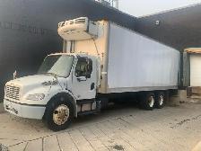 2015 freight liner fm2 106 tandem 26"box