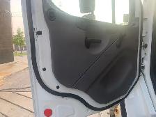 2015 freight liner fm2 106 tandem 26"box - Photo 7