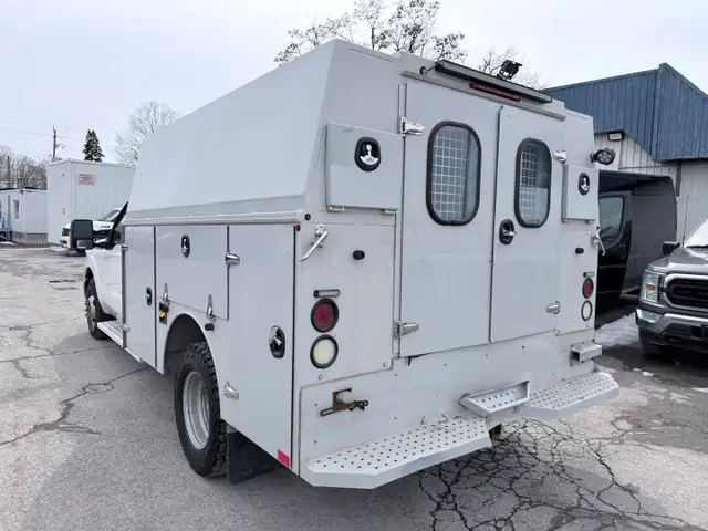 2014 Ford F-350 - Photo 5