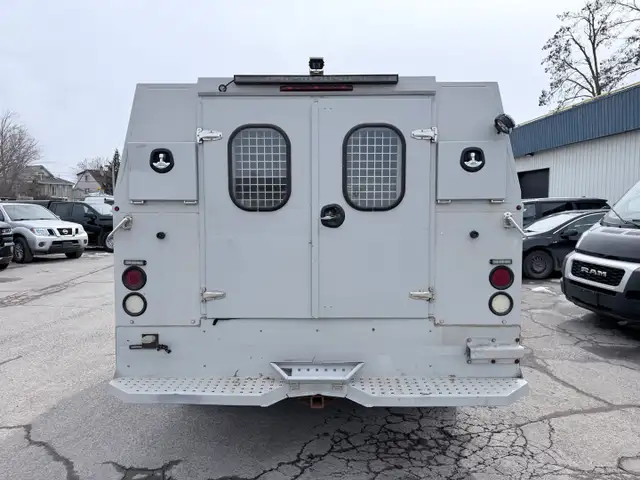 2014 Ford F-350 - Photo 6