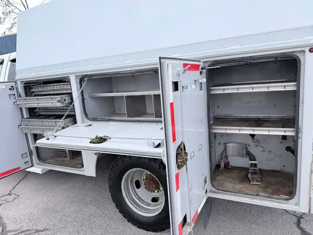 2014 Ford F-350 - Photo 9