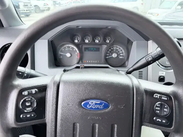 2014 Ford F-350 - Photo 12
