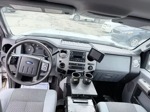 2014 Ford F-350 - Photo 14